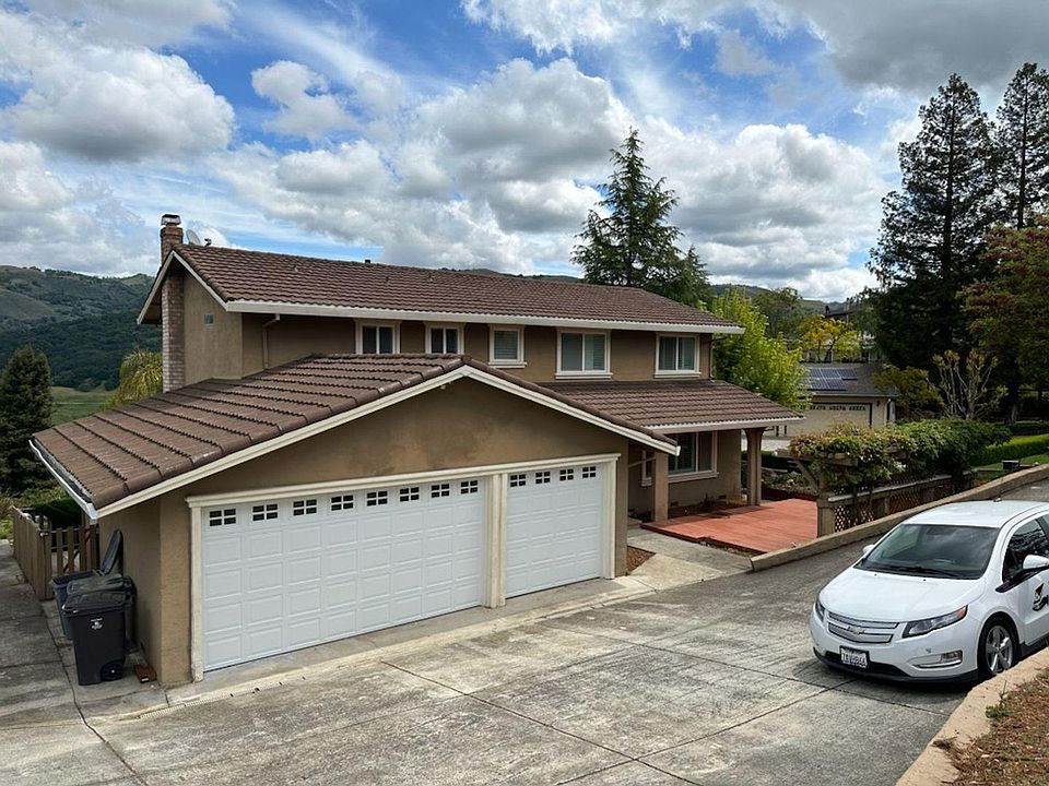 1st image of 17430 Lake View Dr