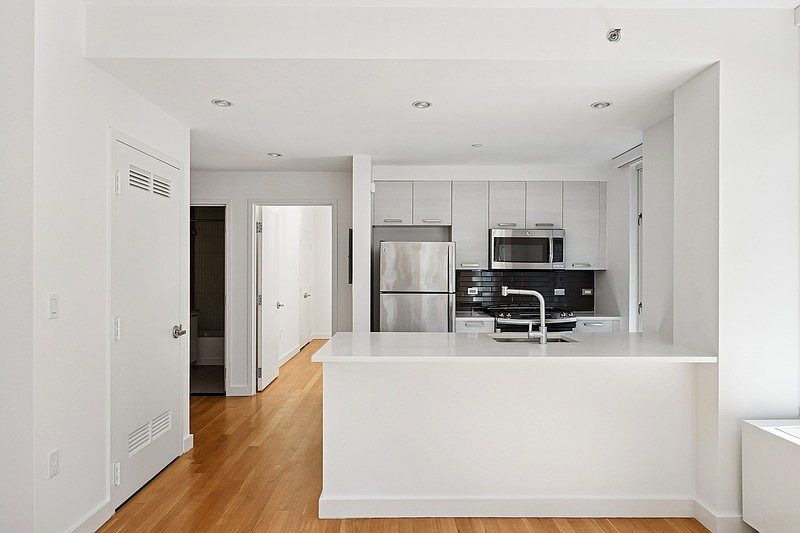 1st image of 501 E 74th St APT 5C