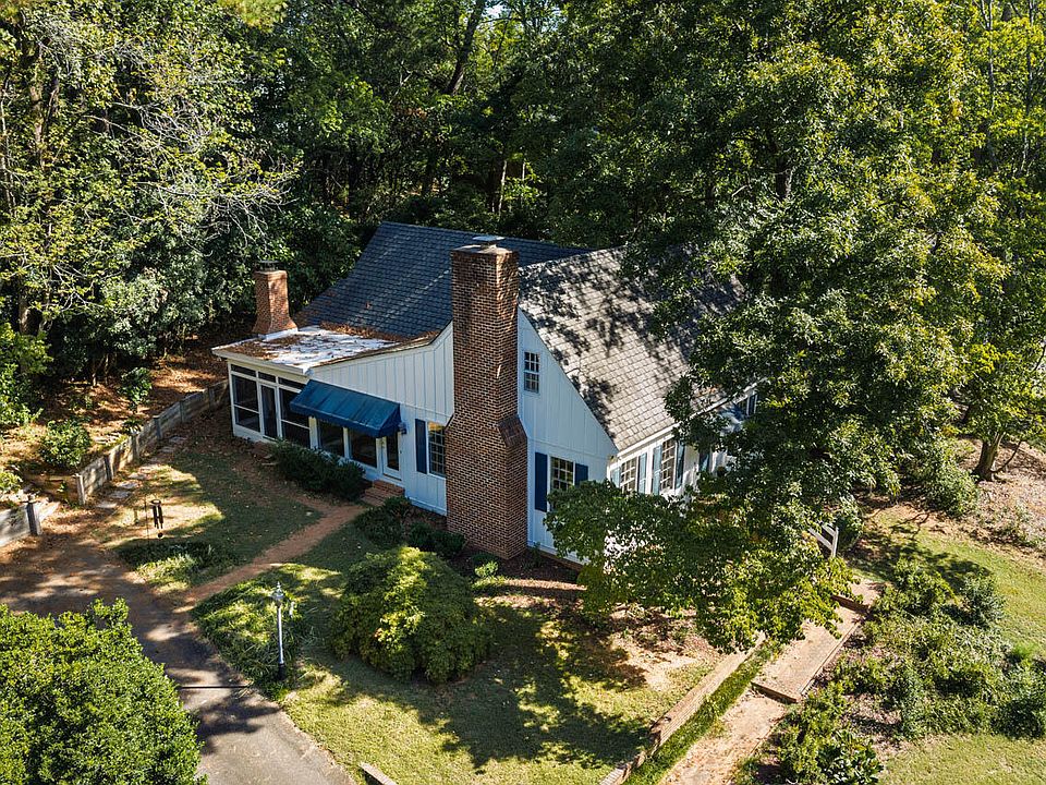 1st image of 3008 Woodgreen Dr