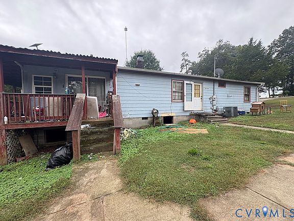 2nd image of 692 Clay Rd