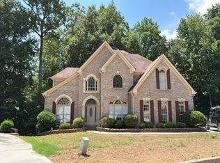 765 Brooks Cir, Stone Mountain, GA 30087