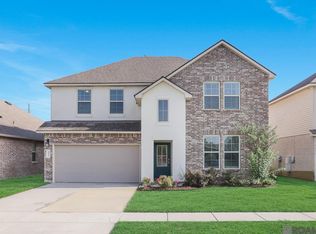 5575 Oak Trace Dr, Saint Gabriel, LA 70776