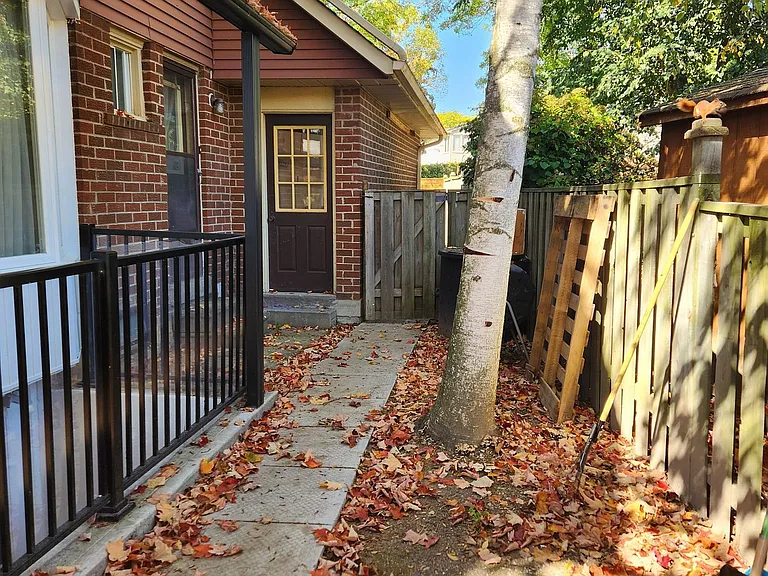 23 Hartsville Ave #BASEMENT — Photo 1