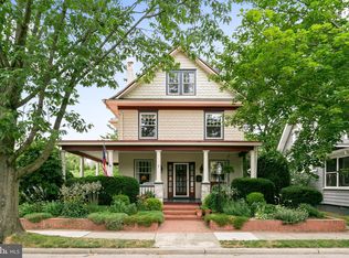 7 Evergreen Ln, Haddonfield, NJ 08033