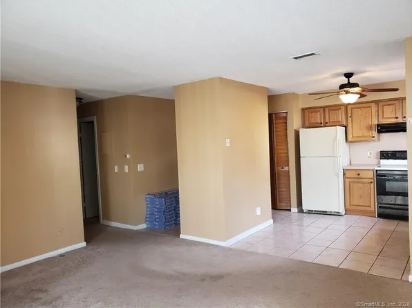 202 Main St APT 1A, West Haven, CT 06516