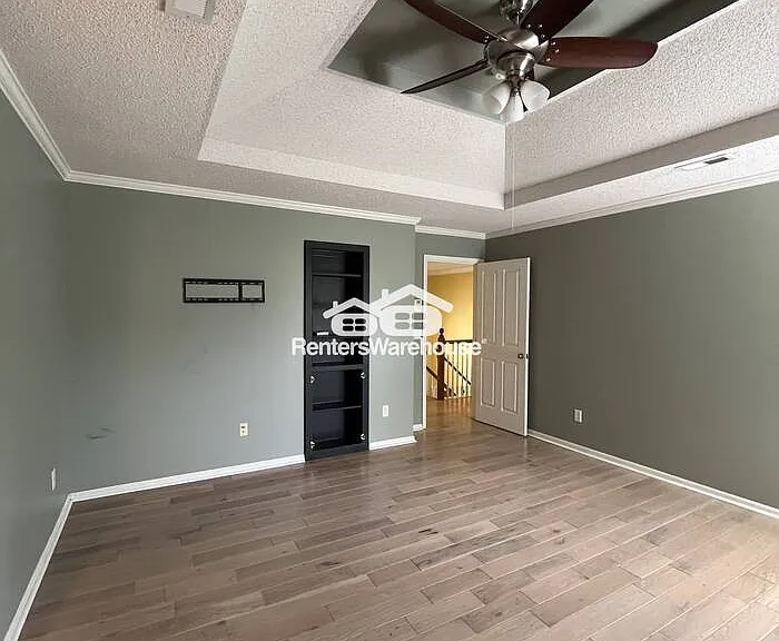 14008 Linden St — Photo 15