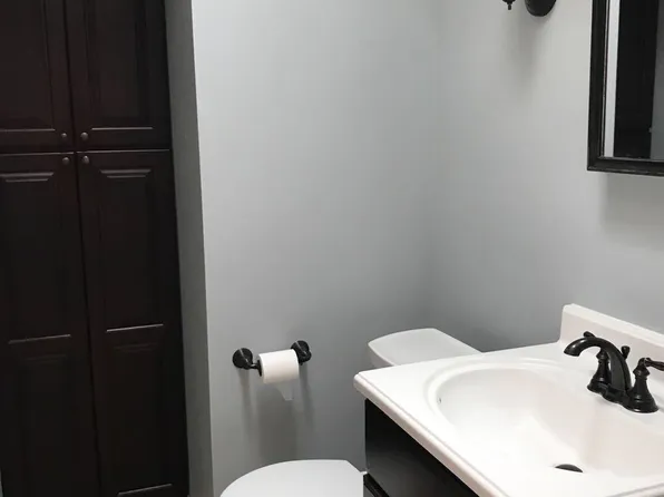 3104 Fanshawe St, Philadelphia, PA 19149