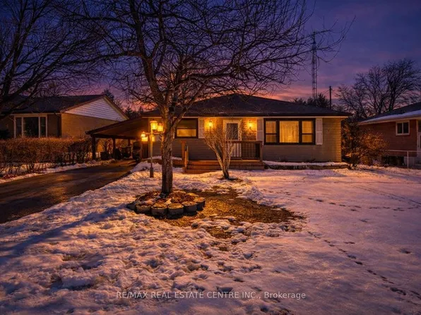 112 Anne Blvd, Milton, ON L9T 1A3