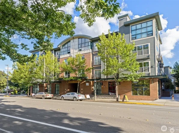 16275 NE 85th Street #414, Redmond, WA 98052