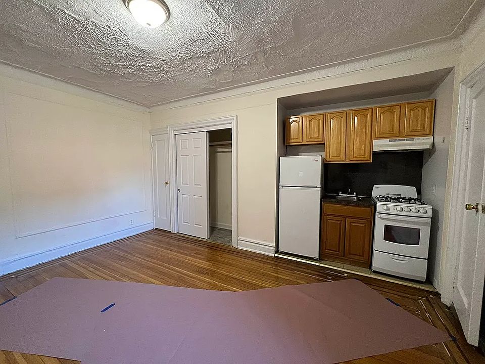 2nd image of 253 Cumberland St APT 511