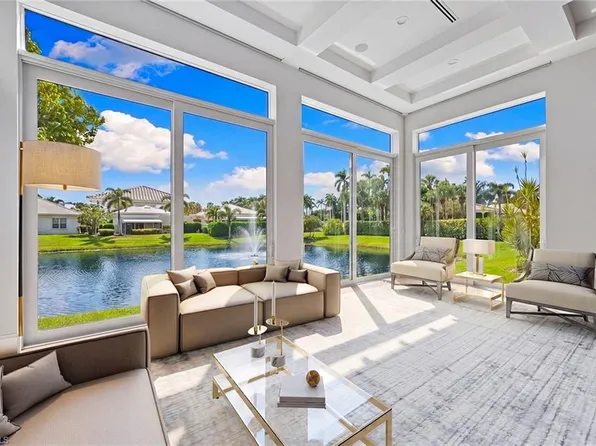 7963 Grand Bay DR #11, NAPLES, FL 34108