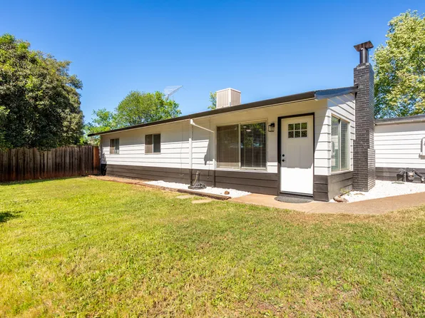 1140 Eugene St, Shasta Lake, CA 96019