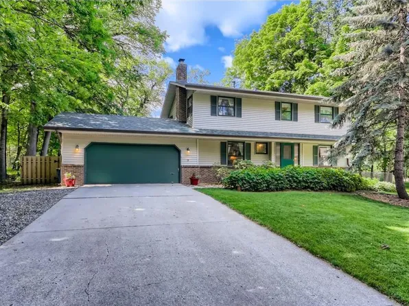 20 Pleasant Ln W, Tonka Bay, MN 55331
