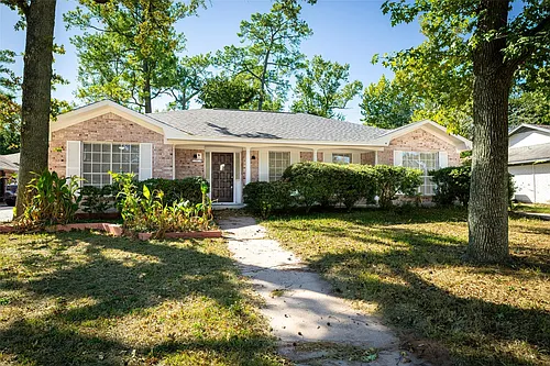 22019 Kenchester Dr Photo 1