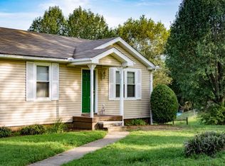 1134 Wynnewood Dr, Castalian Springs, TN 37031