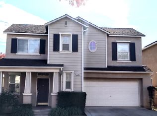 1700 Glen Dunbar Ln, Clovis, CA