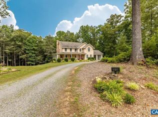 231 Carriage Ln, Madison, VA 22727