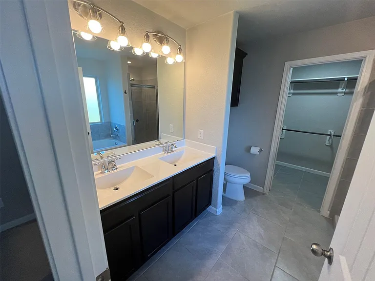 7263 Barrington Ridge Ln — Photo 9