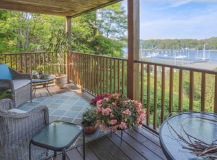 29 Bridge St APT 4, Belfast, ME 04915