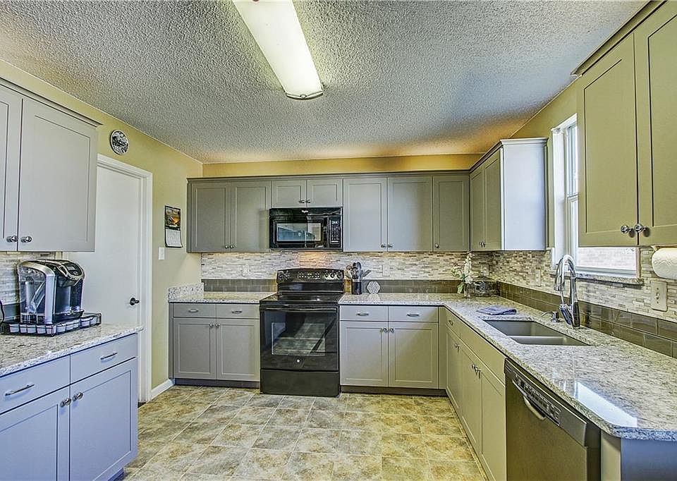 1st image of 5424 Devils River Dr