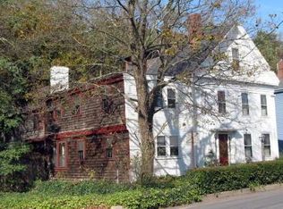 116 Bradford St, Provincetown, MA 02657