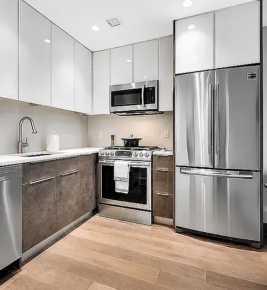 227 Lexington Ave #910 — Photo 3