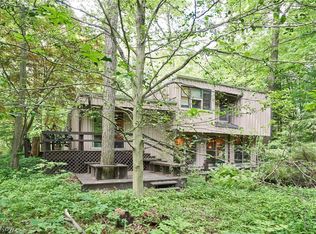 2680 Stubbins Rd, Brecksville, OH 44141