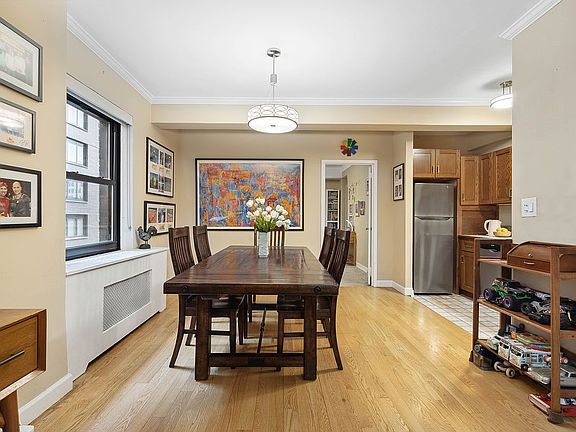 3rd image of 2166 Broadway #8F