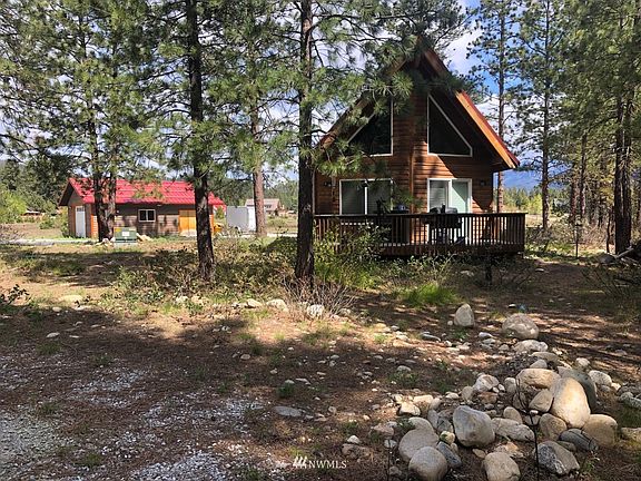 Nestled in the Pines of the Plain Valley