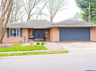 49 Claymont Ct, Springfield, IL 62704