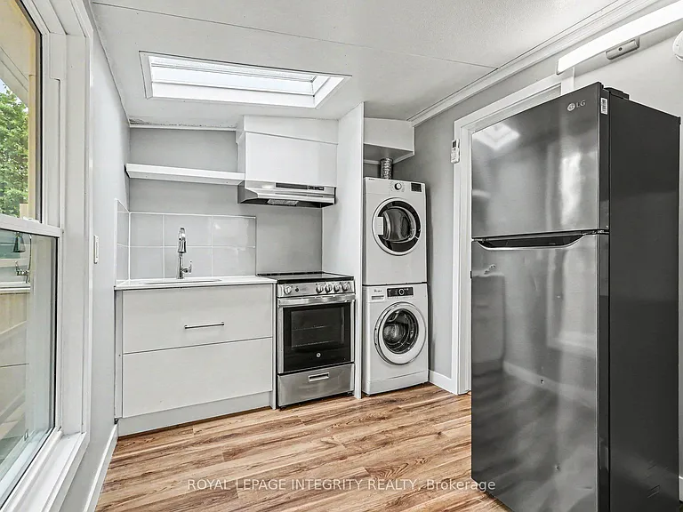 1936 Belcourt Blvd #4 — Photo 4