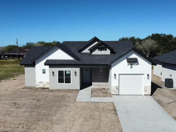 18105 Spruce St, Combes, TX 78552
