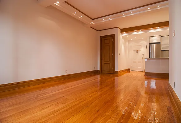 Rented by WAM Partners - William Moses Co. | media 85