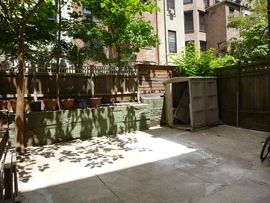 Rented by JK Dansar Corp | media 84