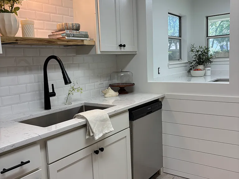 14 Bay Dr NE — Photo 21