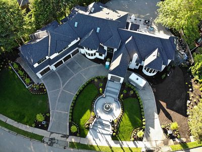 6151 160th Ave SE, Bellevue, WA, 98006