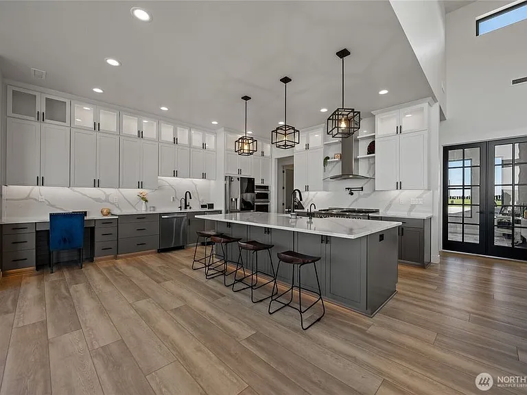 5874 Panorama Dr NE #A — Photo 10