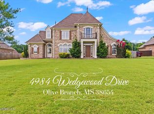 4984 Wedgewood Dr, Olive Branch, MS 38654