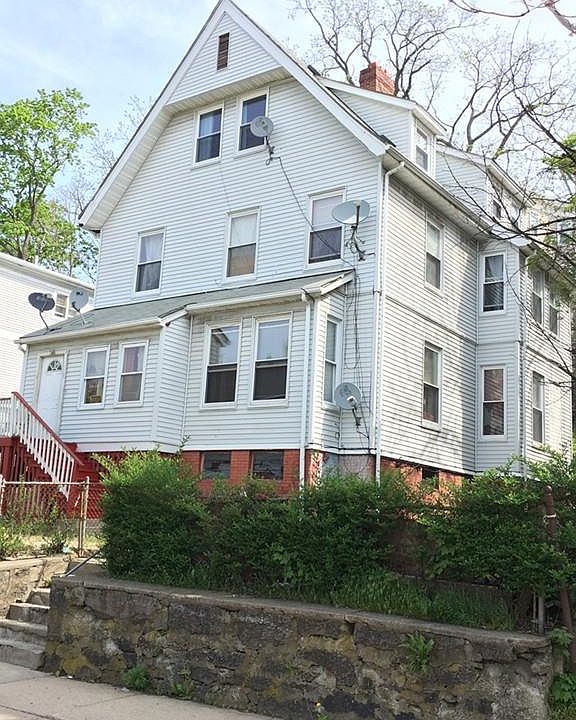 2nd image of 58 Hancock St