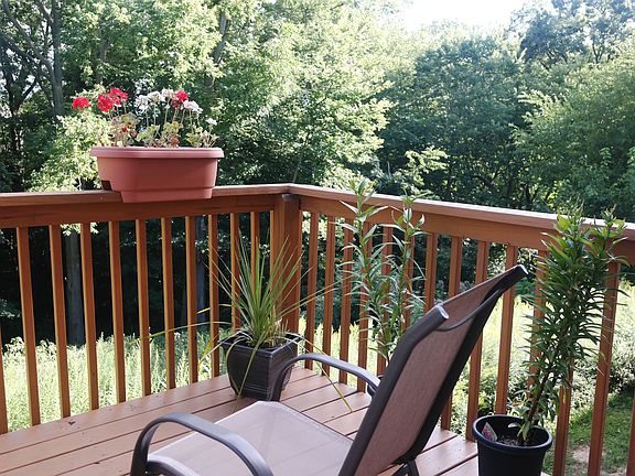 Deck (side view)