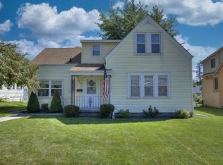 211 S Wisconsin St, Hobart, IN 46342
