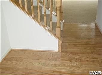 2nd image of 4528 Jasmine Dr