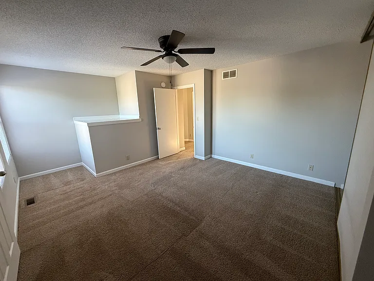 118 Judy Ct — Photo 12
