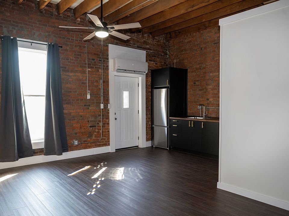 1st image of 208 N 11th St #208