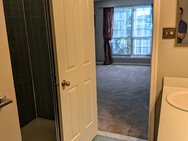 203 Remington Ct #203 — Photo 12