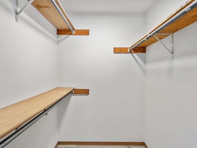 234 Berger St — Photo 10