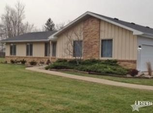 7822 Seiler Rd, Fort Wayne, IN 46806