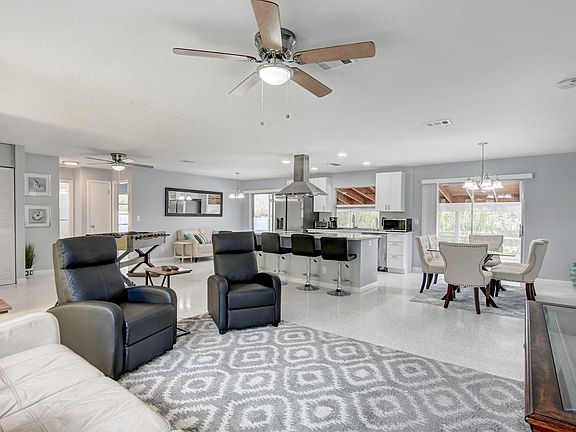 2nd image of 2660 Flamango Court S