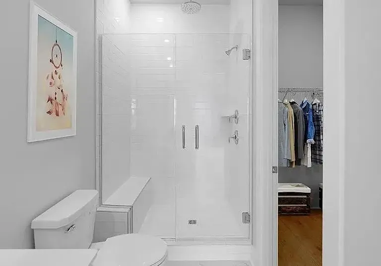 135 Bloomsbury St — Photo 11
