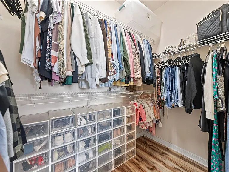 4938 Sprint Cir — Photo 17